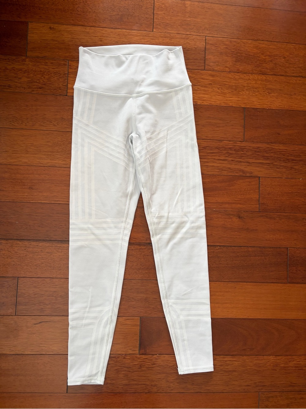 White High-Waist  Leggings